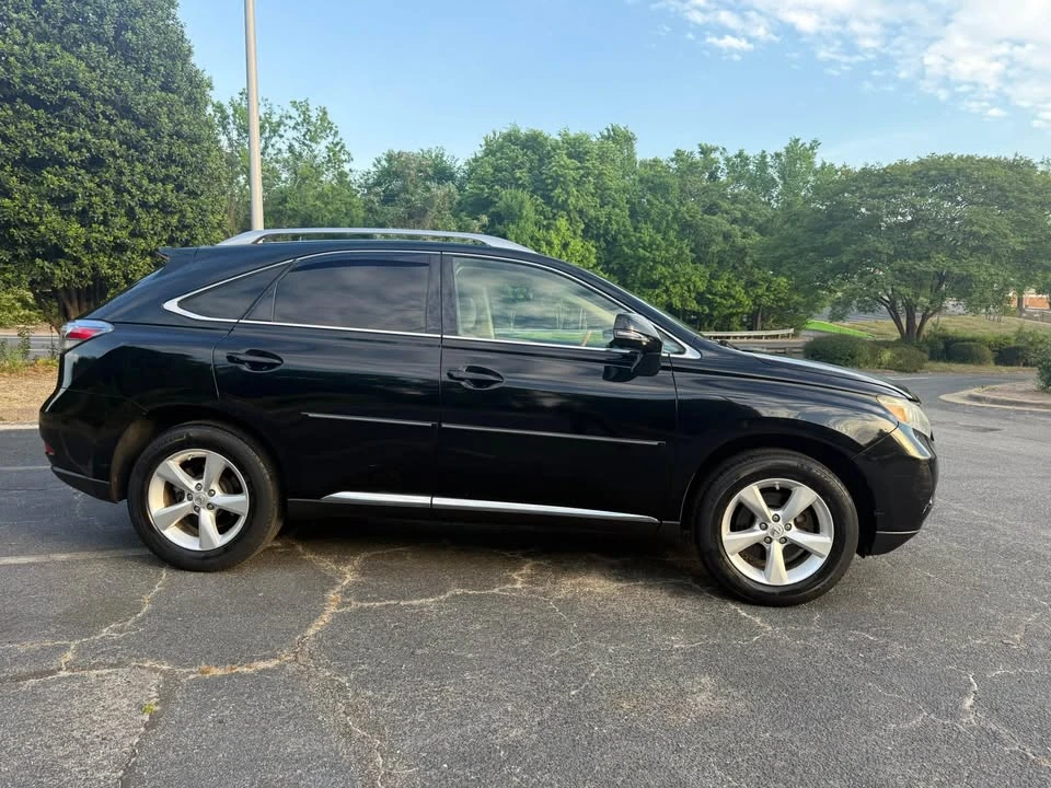 2010 Lexus RX 3rd Gen - Image 5 of 16