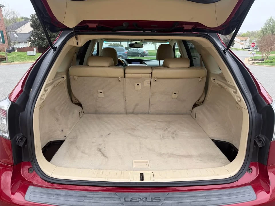 2010 Lexus RX 3rd Gen - Image 11 of 20