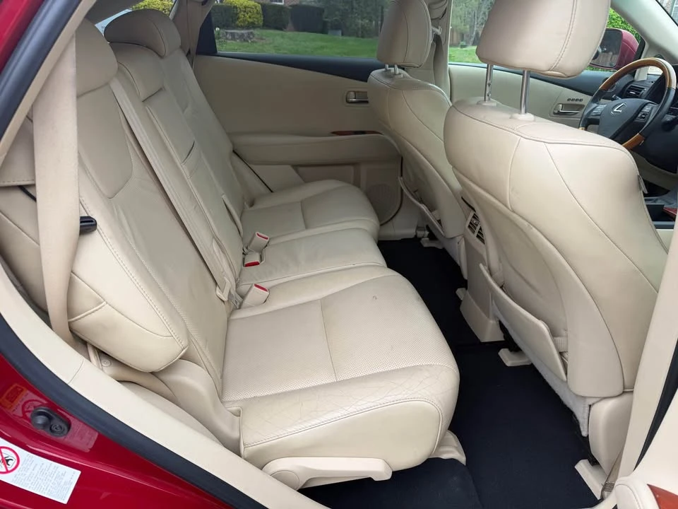 2010 Lexus RX 3rd Gen - Image 8 of 20