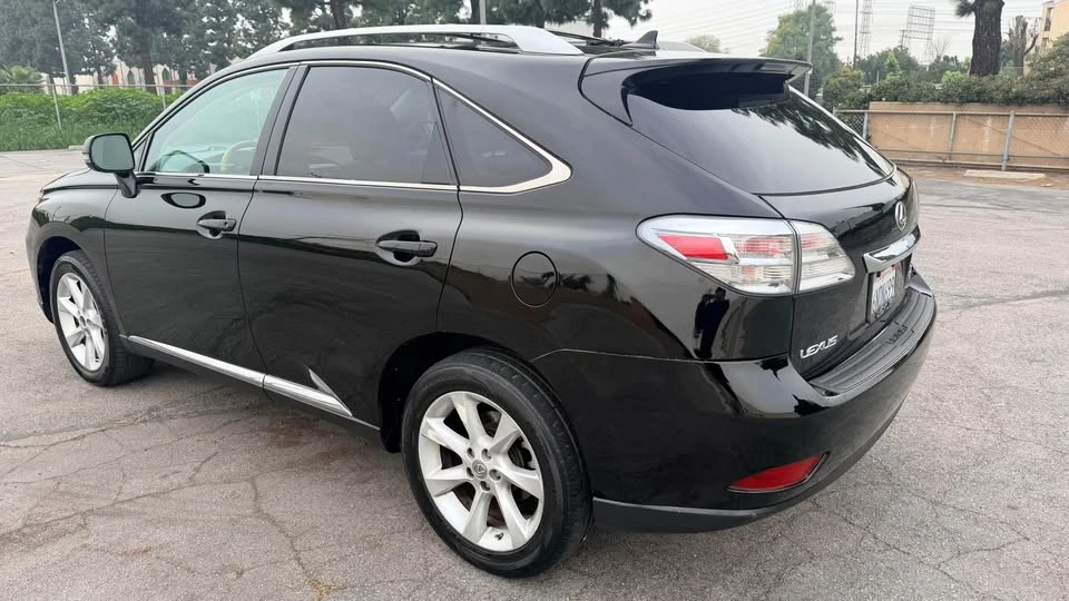 2010 Lexus RX 3rd Gen - Image 7 of 17