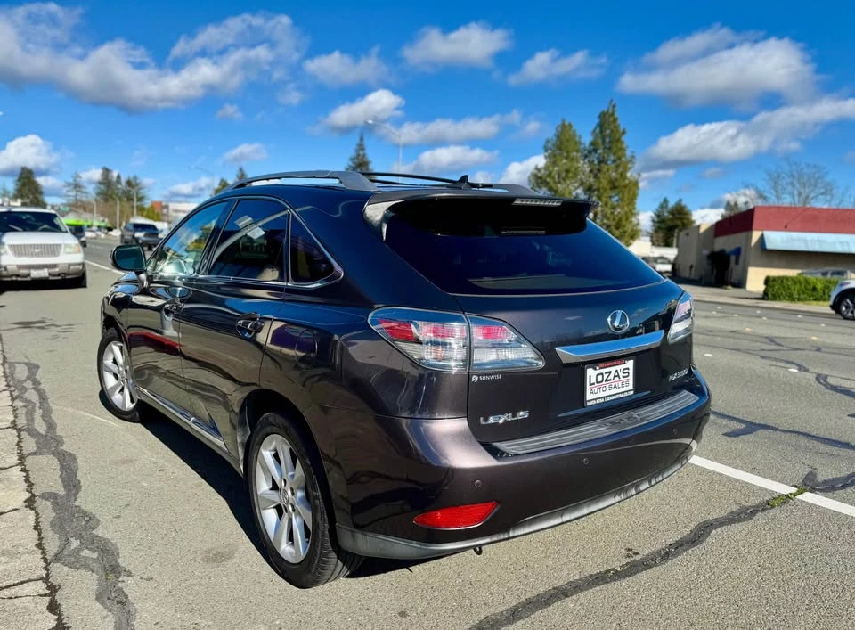 2010 Lexus RX 3rd Gen - Image 4 of 16
