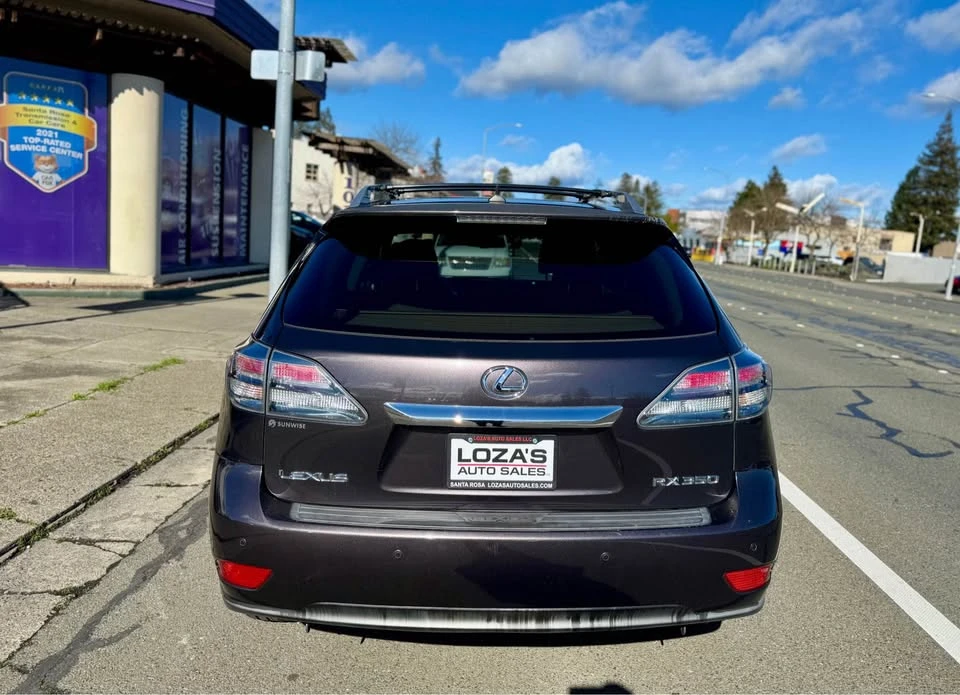 2010 Lexus RX 3rd Gen - Image 5 of 16