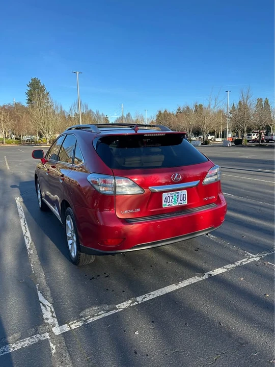 2010 Lexus RX 3rd Gen - Image 18 of 19