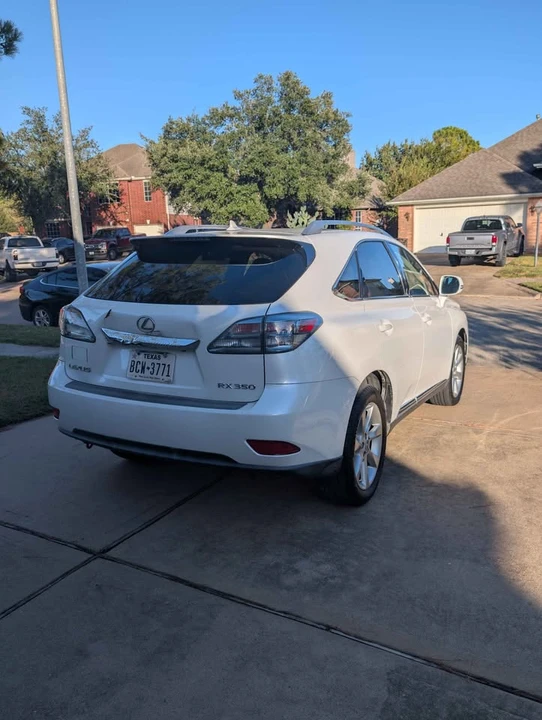 2010 Lexus RX 3rd Gen - Image 2 of 18