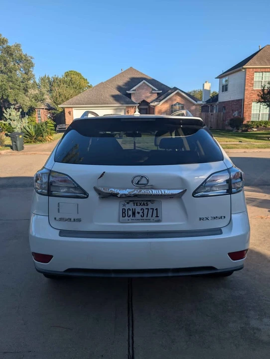 2010 Lexus RX 3rd Gen - Image 4 of 18