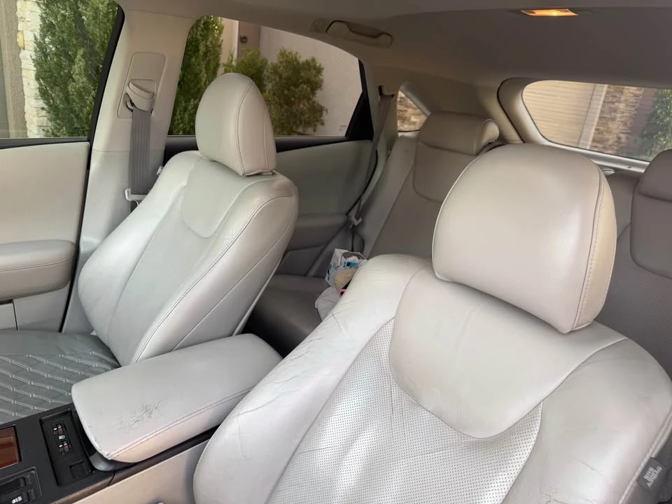 2010 Lexus RX 3rd Gen - Image 7 of 16