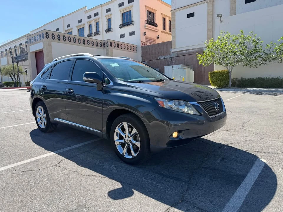 2010 Lexus RX 3rd Gen - Image 12 of 16