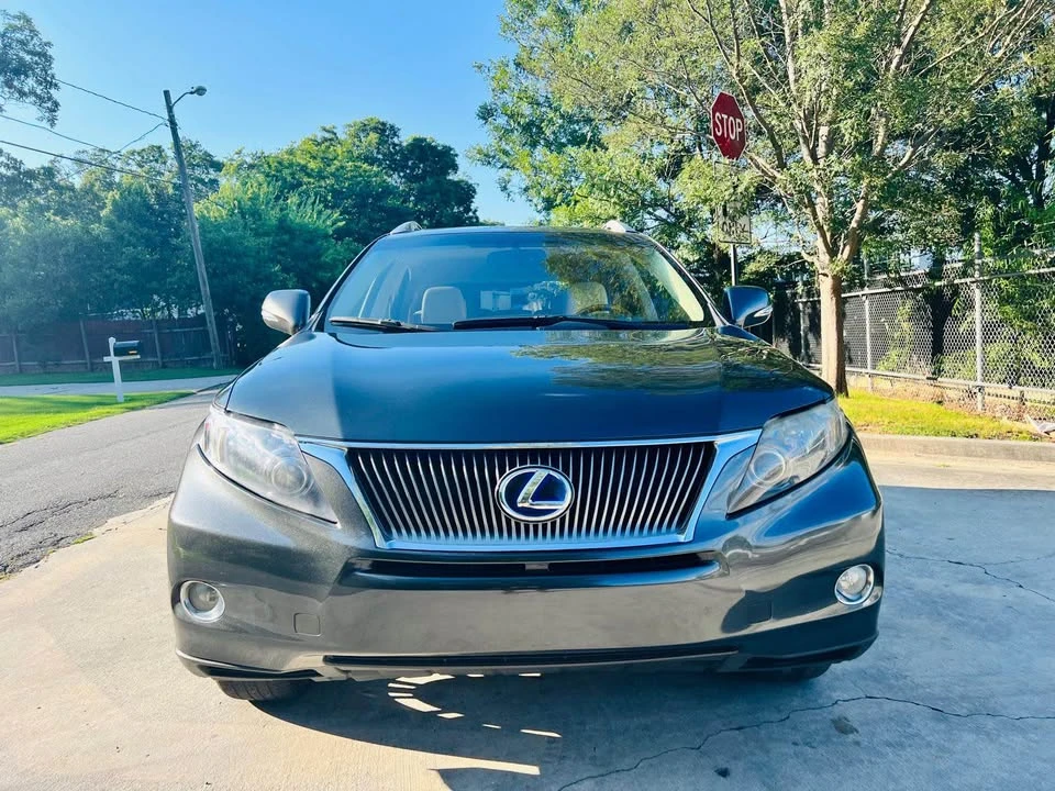 2010 Lexus RX 3rd Gen - Image 2 of 13
