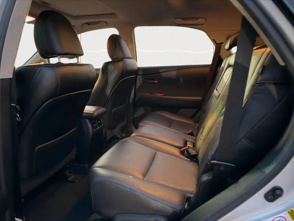 2010 Lexus RX 3rd Gen - Image 11 of 12