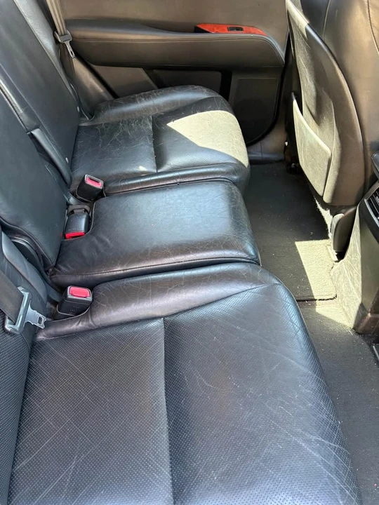 2010 Lexus RX 3rd Gen - Image 18 of 20