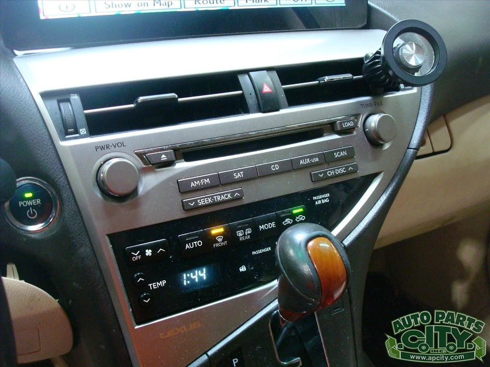 2010 Lexus RX 3rd Gen - Image 8 of 20