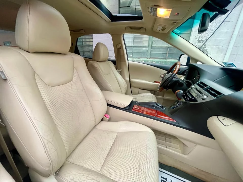 2010 Lexus RX 3rd Gen - Image 12 of 12