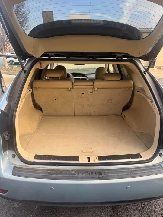 2010 Lexus RX 3rd Gen - Image 6 of 11