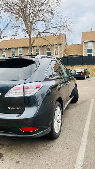 2010 Lexus RX 3rd Gen - Image 4 of 12