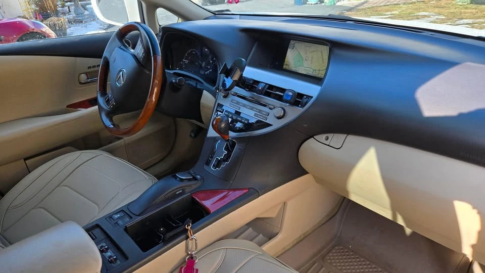 2010 Lexus RX 3rd Gen - Image 10 of 10