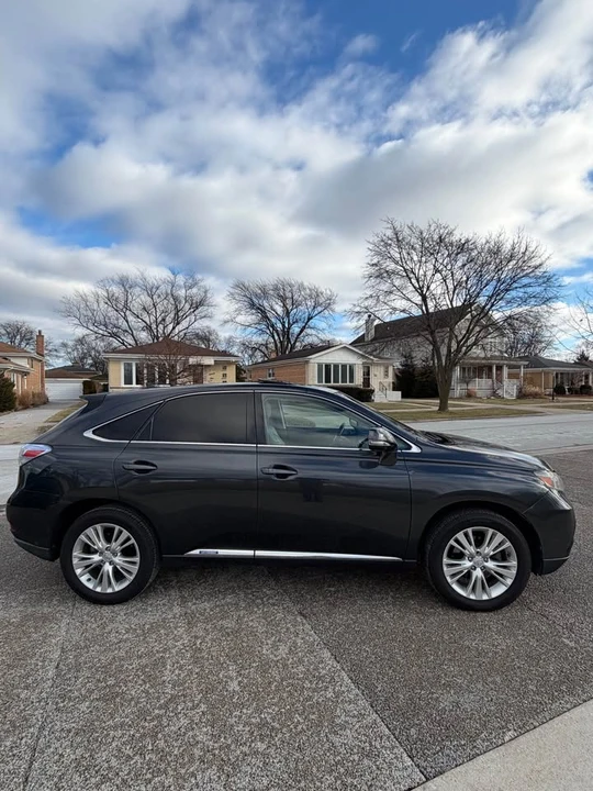 2010 Lexus RX 3rd Gen - Image 6 of 19