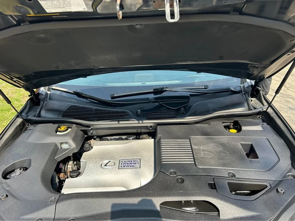 2010 Lexus RX 3rd Gen - Image 13 of 15