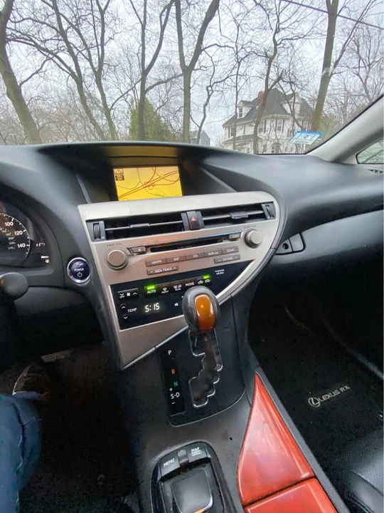 2010 Lexus RX 3rd Gen - Image 10 of 10