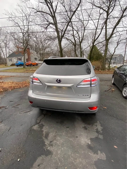 2010 Lexus RX 3rd Gen - Image 2 of 10