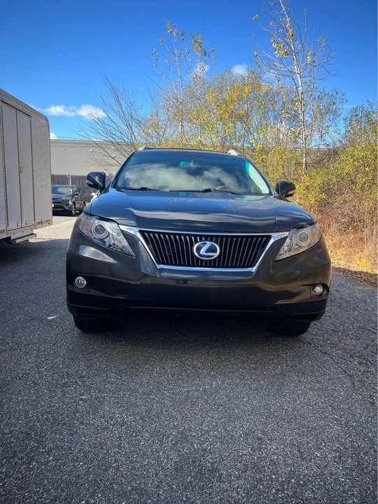 2010 Lexus RX 3rd Gen - Image 2 of 20
