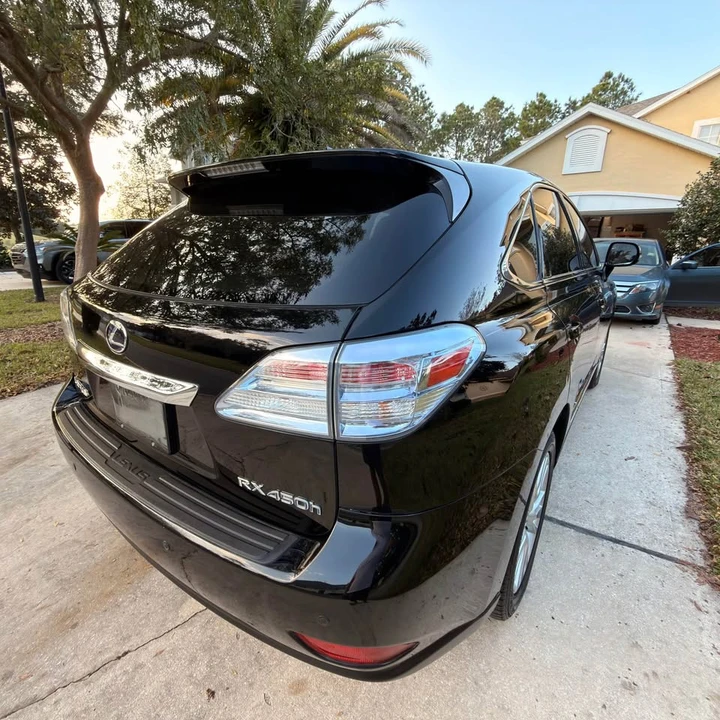 2010 Lexus RX 3rd Gen - Image 5 of 12
