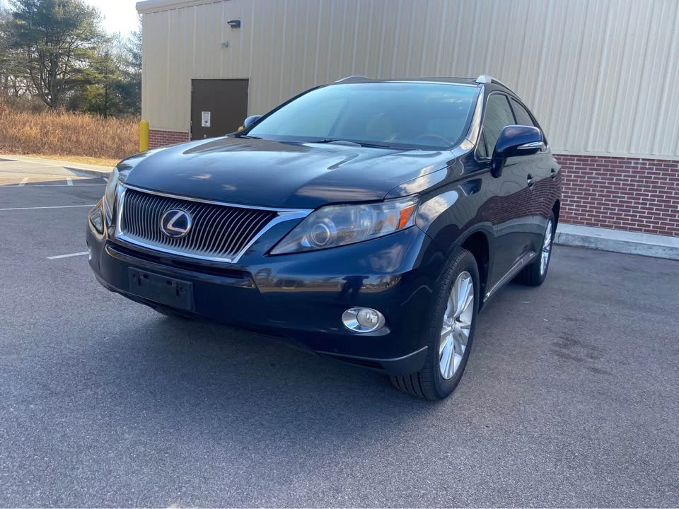 2010 Lexus RX 3rd Gen - Image 18 of 19