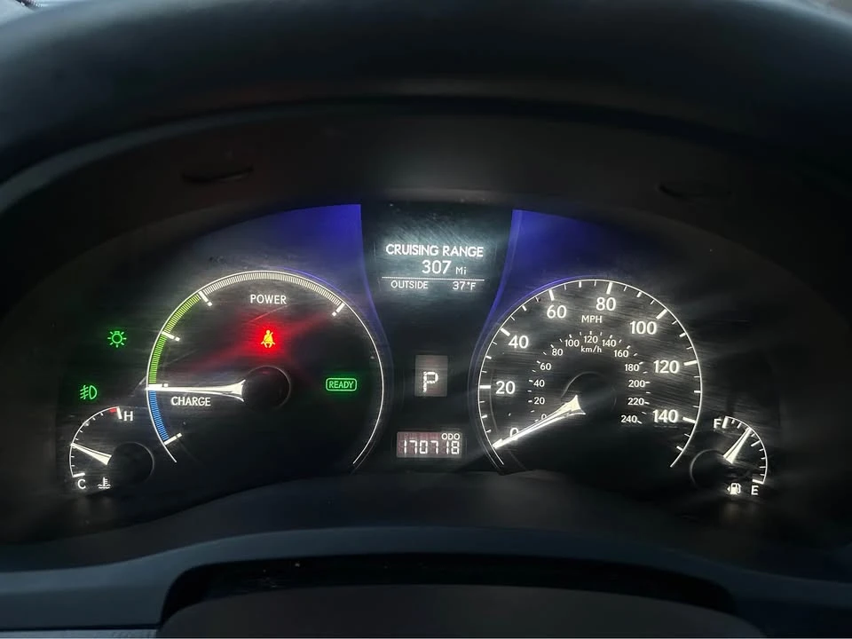 2010 Lexus RX 3rd Gen - Image 17 of 17
