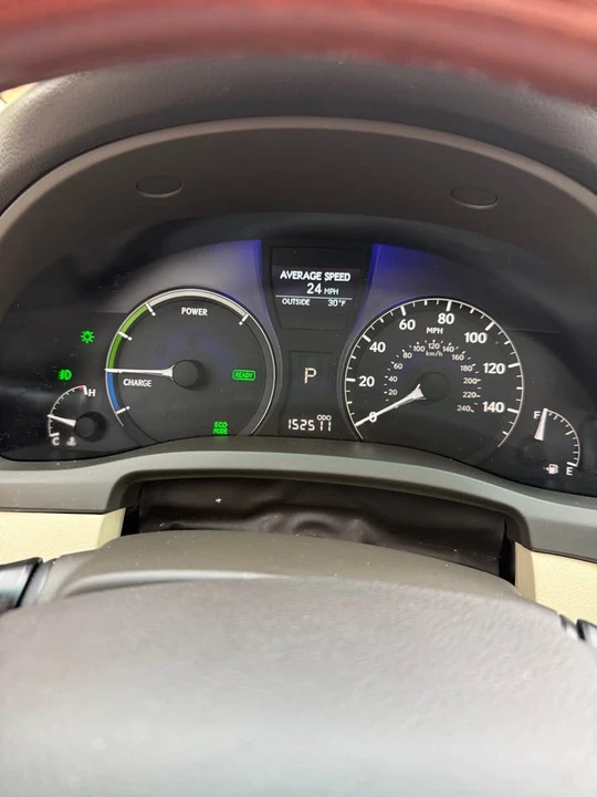 2010 Lexus RX 3rd Gen - Image 12 of 13
