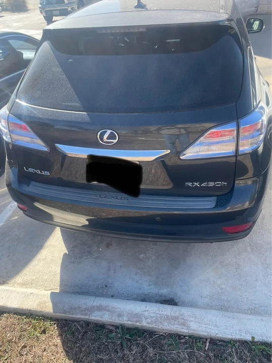 2010 Lexus RX 3rd Gen - Image 2 of 16