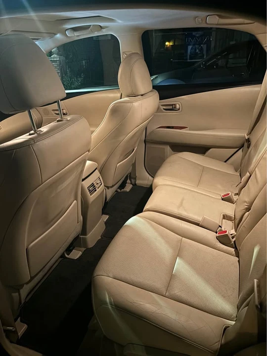 2010 Lexus RX 3rd Gen - Image 7 of 13