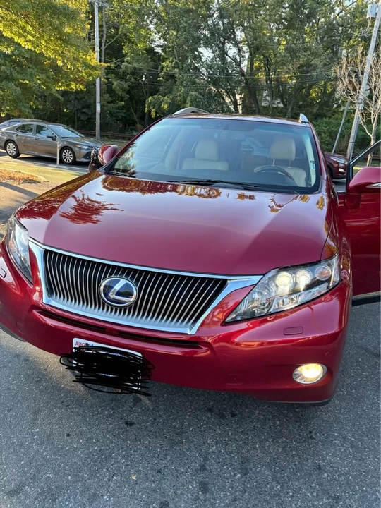 2010 Lexus RX 3rd Gen - Image 2 of 13