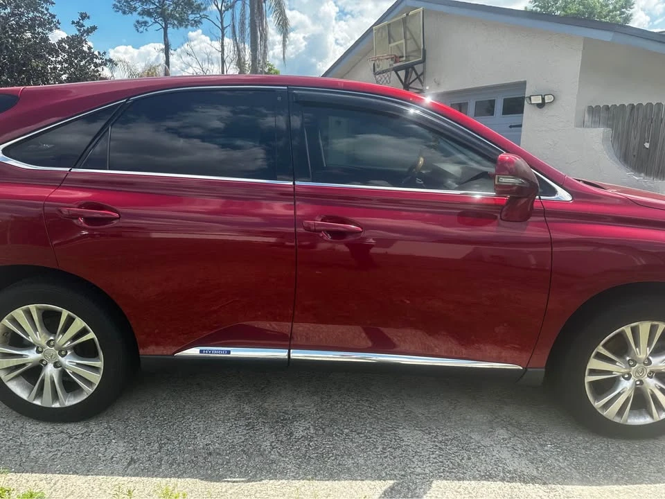2010 Lexus RX 3rd Gen - Image 15 of 20