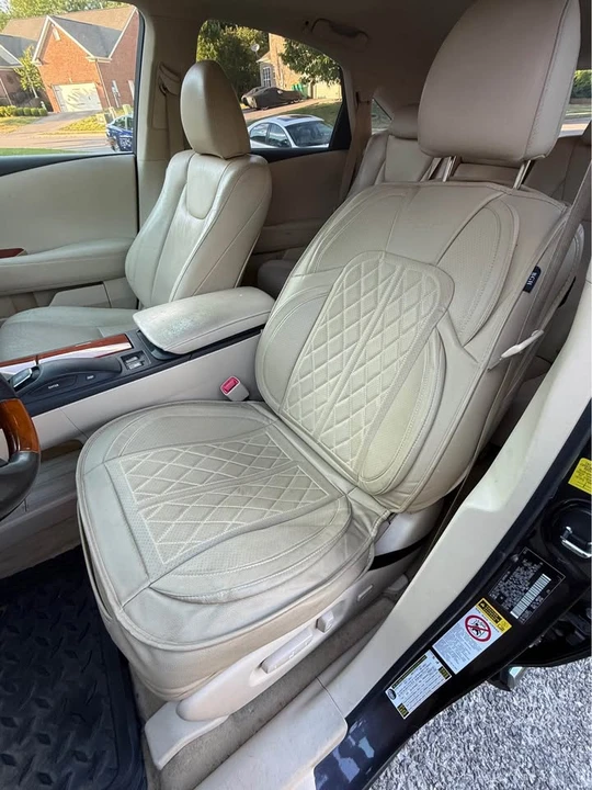 2010 Lexus RX 3rd Gen - Image 8 of 12