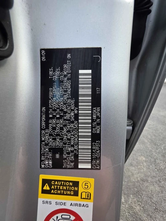 2010 Lexus RX 3rd Gen - Image 18 of 19