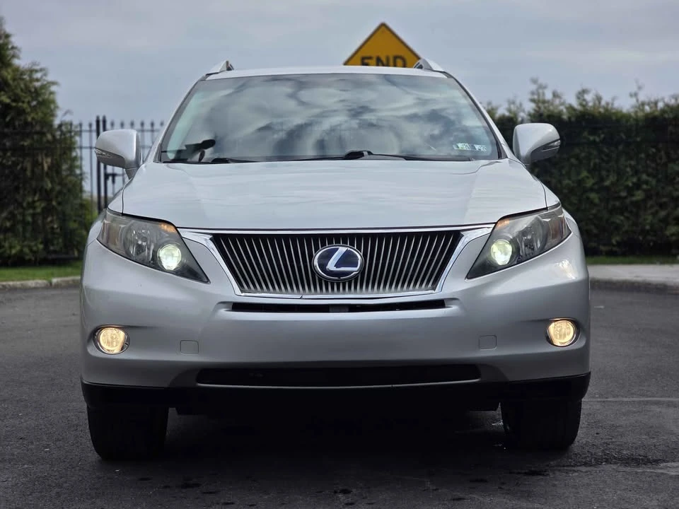2010 Lexus RX 3rd Gen - Image 2 of 19