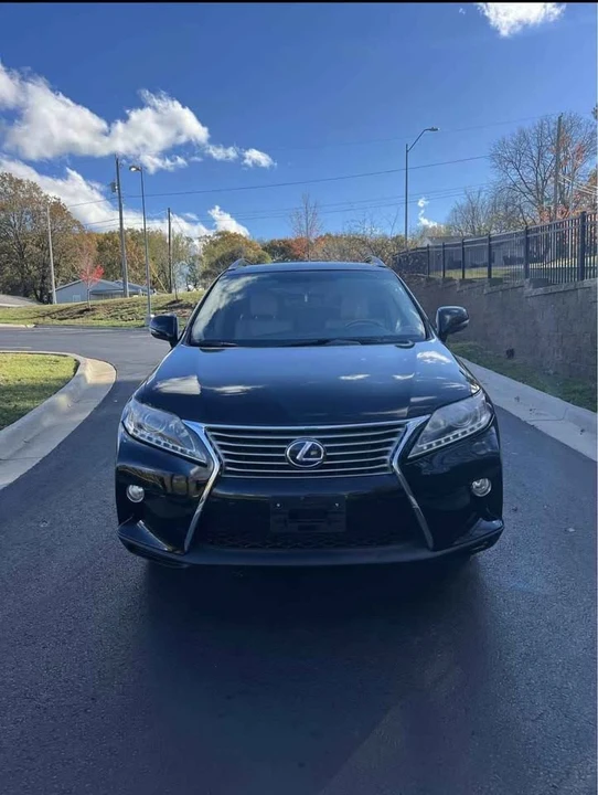 2010 Lexus RX 3rd Gen - Image 2 of 11