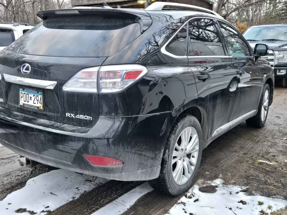 2010 Lexus RX 3rd Gen - Image 4 of 18