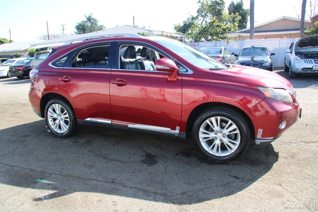 2010 Lexus RX 3rd Gen - Image 7 of 21
