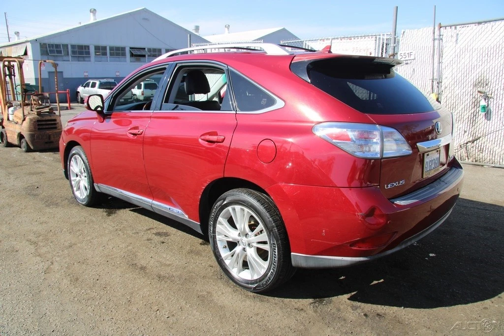 2010 Lexus RX 3rd Gen - Image 4 of 21