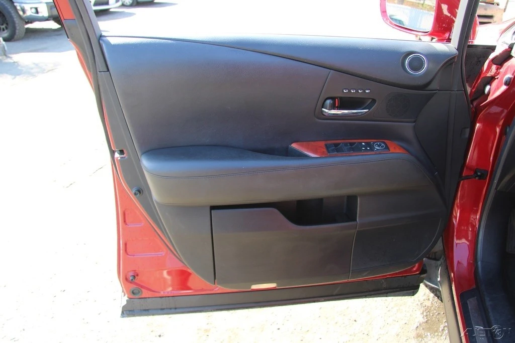 2010 Lexus RX 3rd Gen - Image 12 of 21