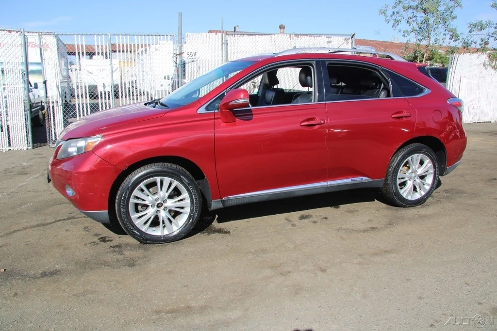 2010 Lexus RX 3rd Gen - Image 2 of 21