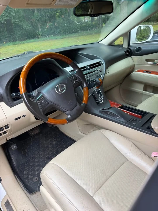 2010 Lexus RX 3rd Gen - Image 3 of 20
