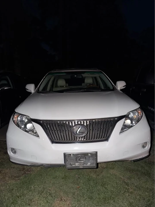 2010 Lexus RX 3rd Gen - Image 15 of 20