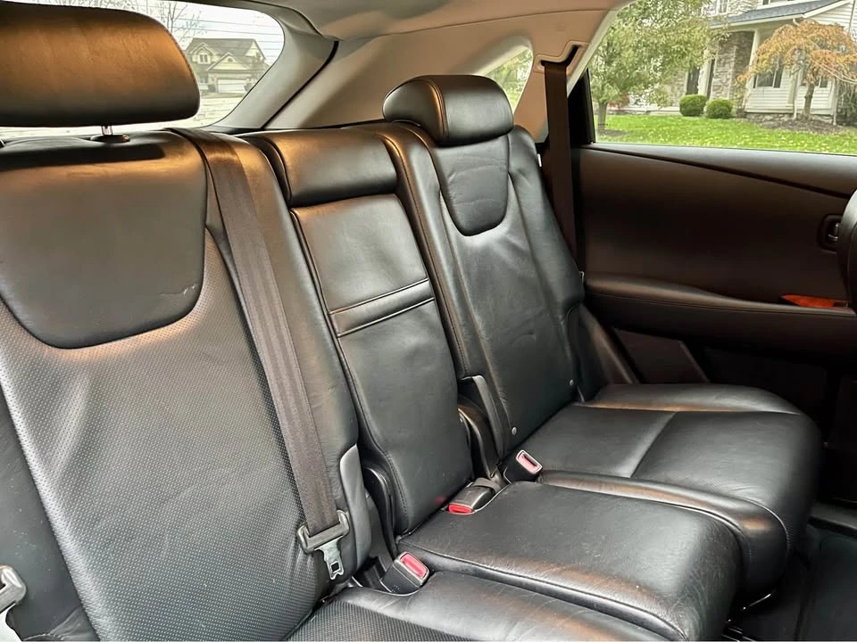 2010 Lexus RX 3rd Gen - Image 18 of 20