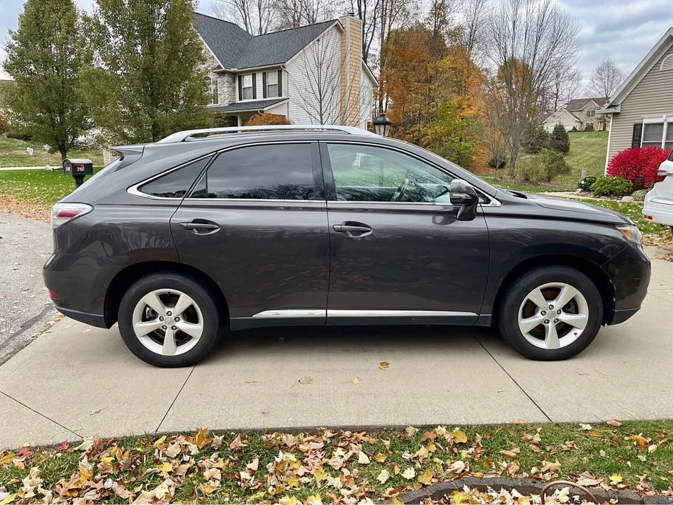 2010 Lexus RX 3rd Gen - Image 6 of 20
