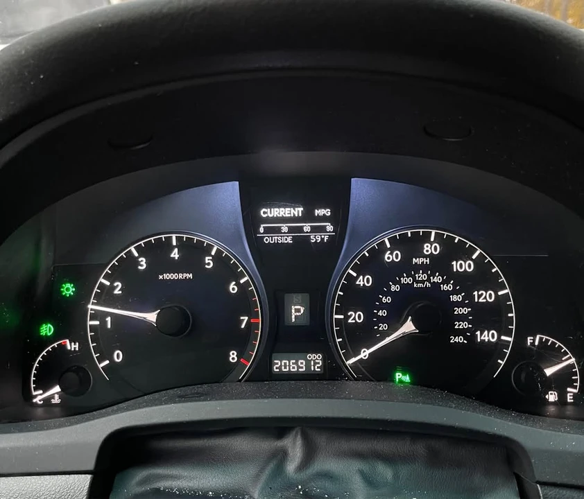 2010 Lexus RX 3rd Gen - Image 10 of 20