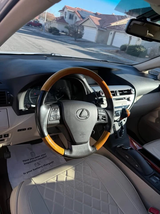2010 Lexus RX 3rd Gen - Image 11 of 13