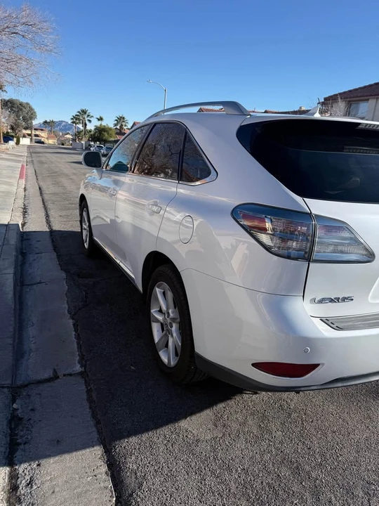 2010 Lexus RX 3rd Gen - Image 4 of 13