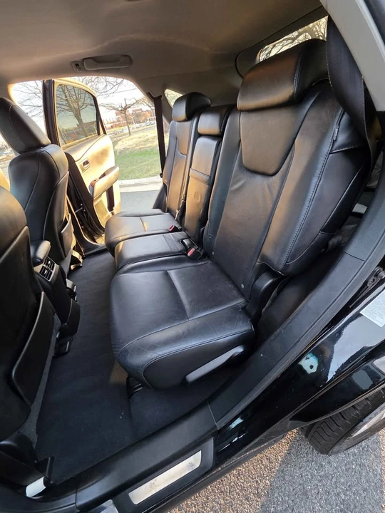 2010 Lexus RX 3rd Gen - Image 9 of 20