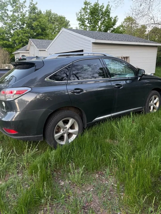 2010 Lexus RX 3rd Gen - Image 2 of 10
